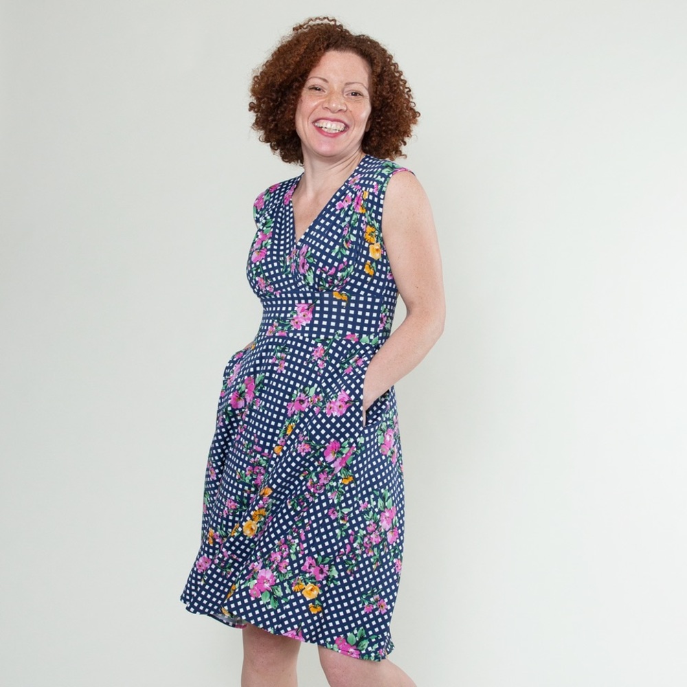 Karina Nora dress in Picnic XXL 2XL